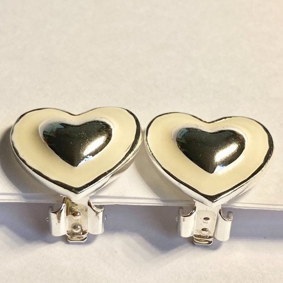 Vintage White Enamel Heart Clip On Earrings 80s 90s Silver Plated Love - Picture 2 of 8